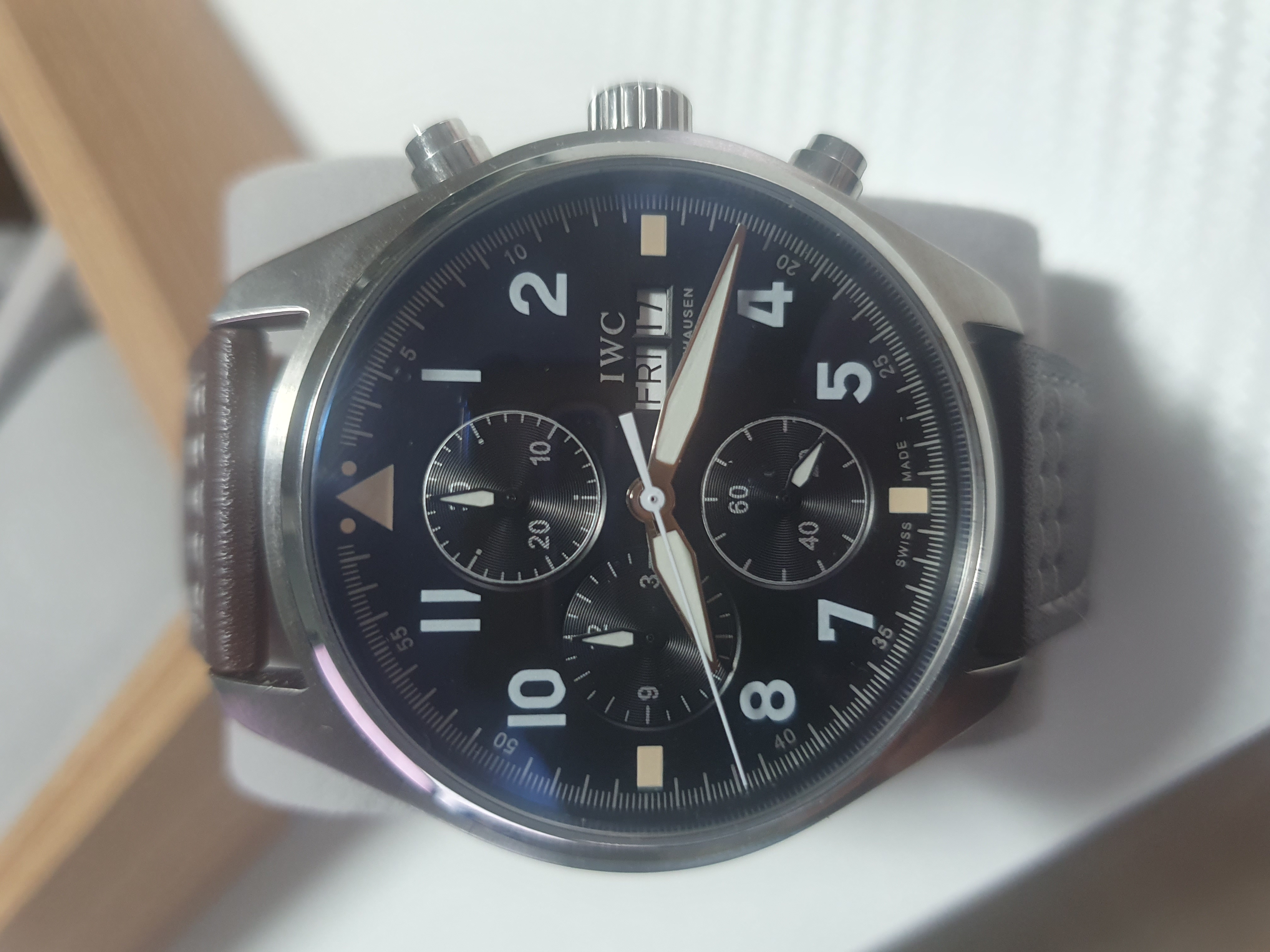 IWC 파일럿 워치 크로노그래프