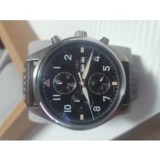 IWC 파일럿 워치 크로노그래프