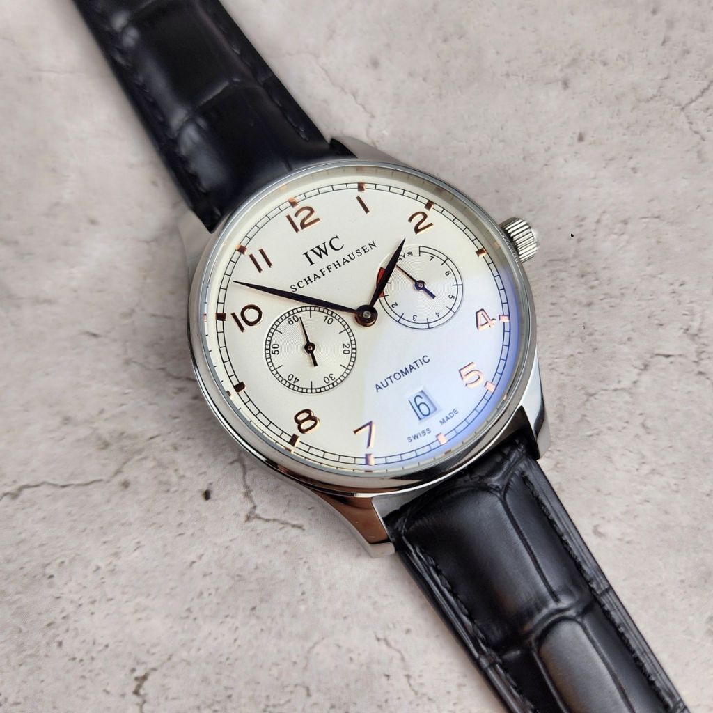 IWC 포르투기저 화이트 다이얼 골드침 시계