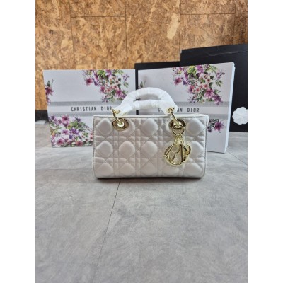 디올 레이디 디조이백 화이트 3종 세트