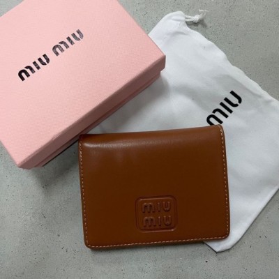 미우미우 반지갑