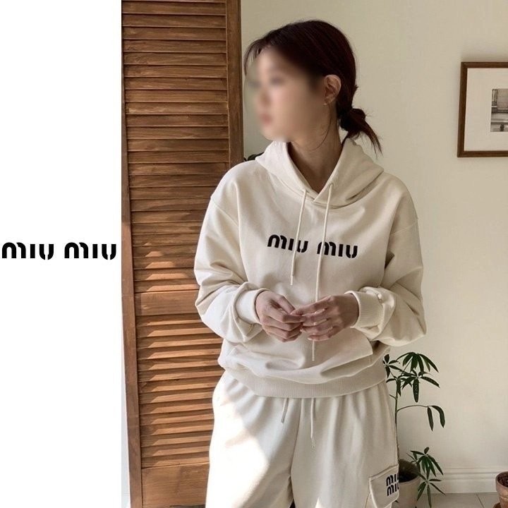 미우미우 여성 로고 후드 건빵 팬츠 기모 세트