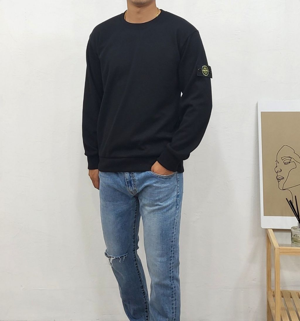 스톤아일랜드 와펜 맨투맨