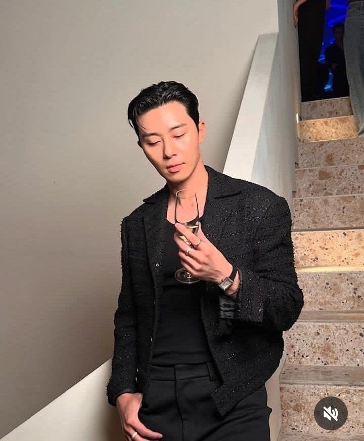 로로피아나 박서준 트위드 자켓
